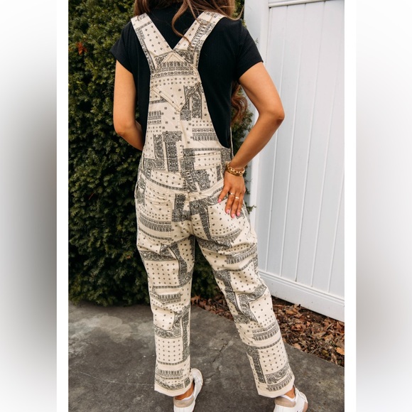 NWT Easel Paisley Boho Print Khaki Overalls Jumpsuit Casual Jumper - Picture 8 of 8